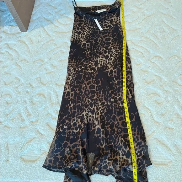 Beautiful Caara dress - NWT- XS - Picture 7 of 7